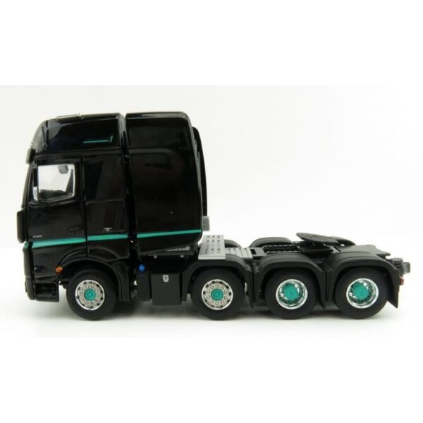 Mercedes Benz New Actros 8x4 Escala 1:50 Black Edition IMC. - Imagem 6