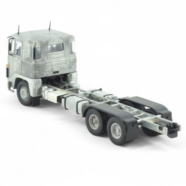 Kit Miniatura Caminhão Scania 141 Rígido na escala 1:50 da Tekno. - Imagem 4