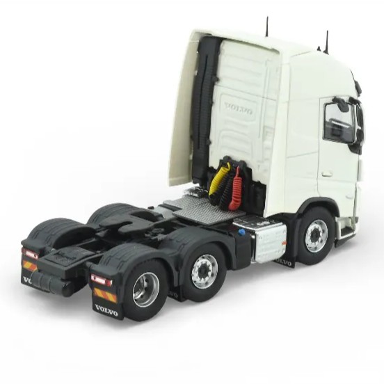 Miniatura Caminhão Novo Volvo FH5 540 6x2 Europeu 1:50 Tekno. - Imagem 3