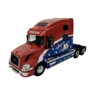 Miniatura Caminhão Volvo VN780 6x4 Escala 1:50 WSI - USADO.