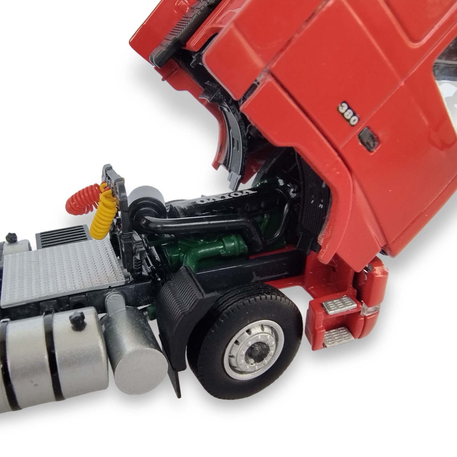 Exclusivo Miniatura Caminhão Volvo FH1 380cv 4x2 escala 1:50 Tekno. - Imagem 8