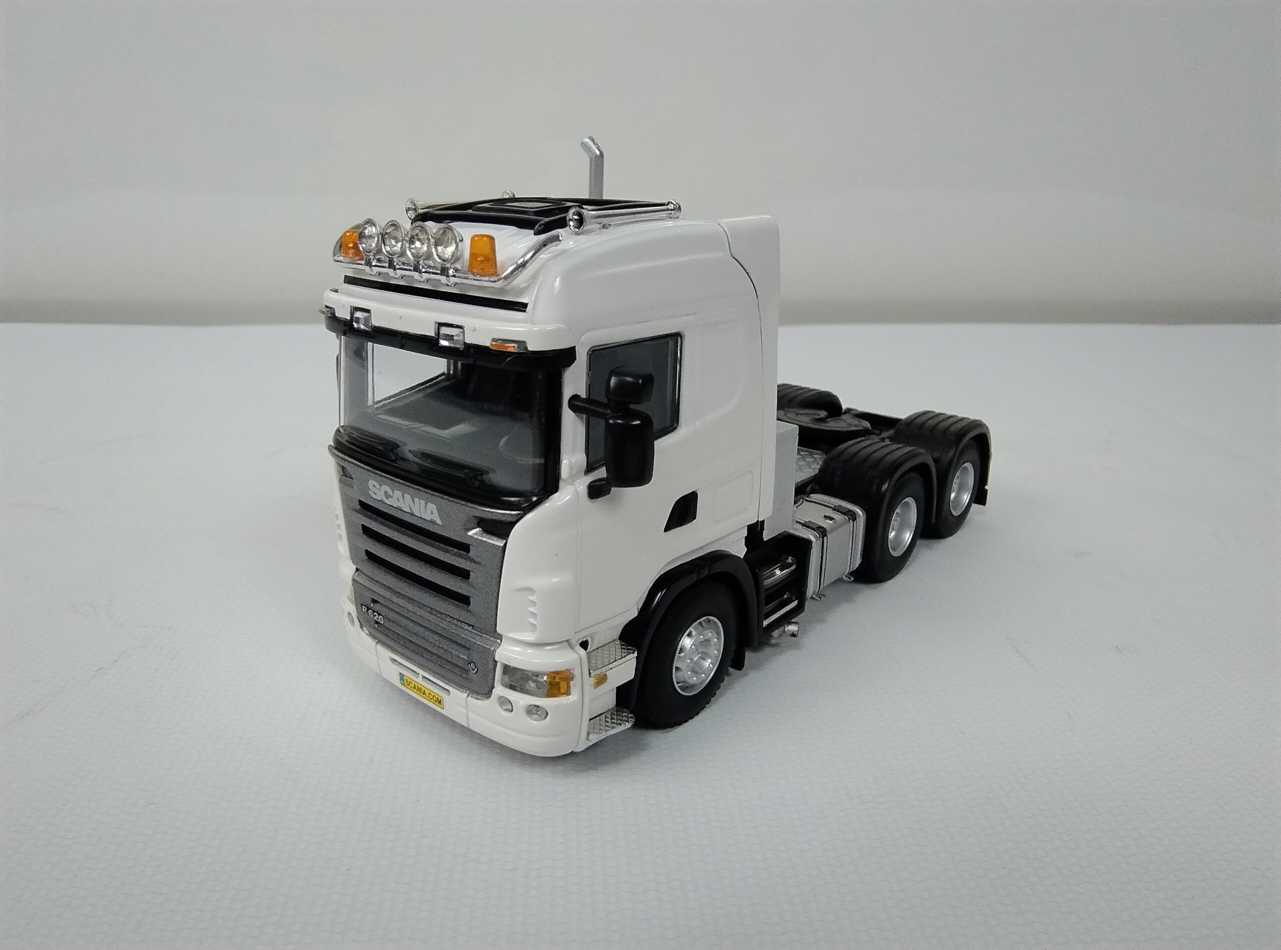 Caminhão Scania R620 6x4 Escala 1:50 da WSI - USADO. - Imagem 6
